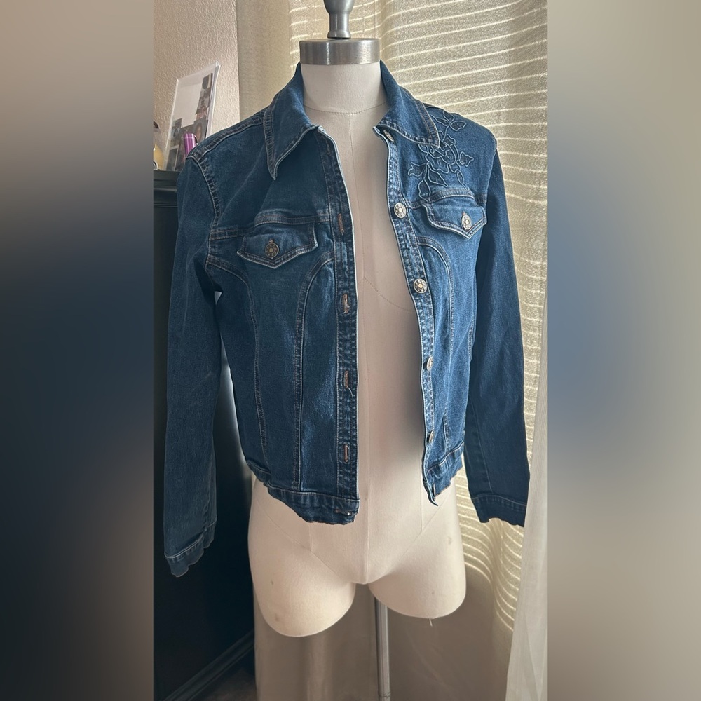 C.I.C. Blue Floral Embroidered Button Front Women's Jacket Size M